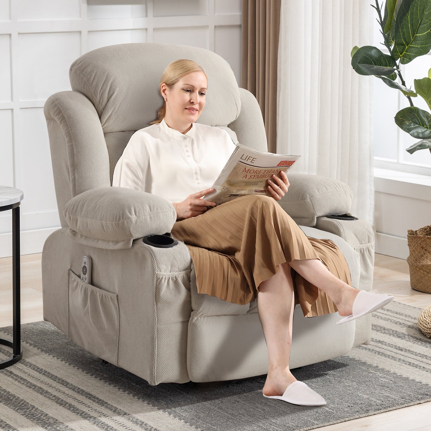 HSUNNS Power Lift Recliner Chair for Living Room, Modern Reclining Sofa with Heat and Vibration Massage, USB Charge Port and Cup Holders, Oversized Velvet Reclining Sofa for Bedroom, Grey
