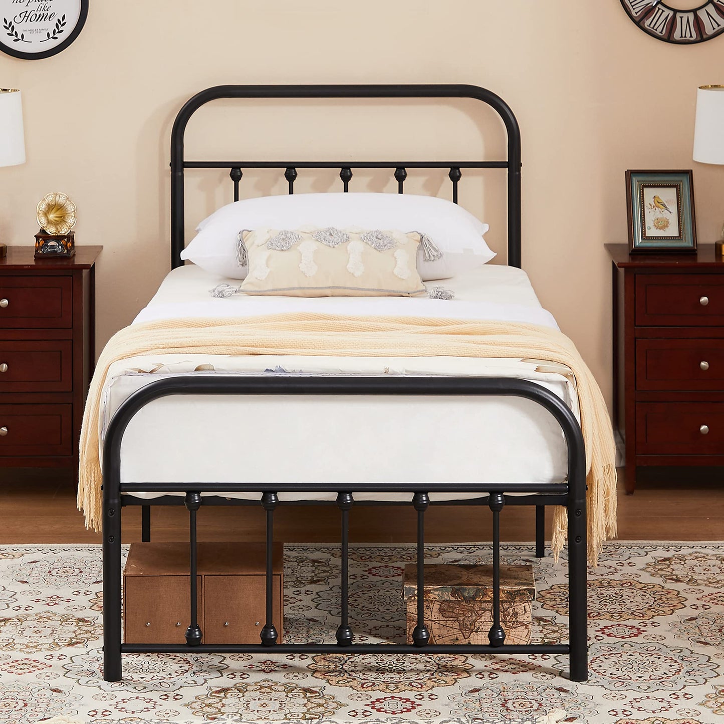 Twin Size Iron Bed Frame, HSUNNS Black Twin Size Metal Bed Frame with Headboard & Footboard, Heavy Duty Metal Platform Bed Frame Twin Size, No Box Spring Needed, 300lbs Weight Capacity