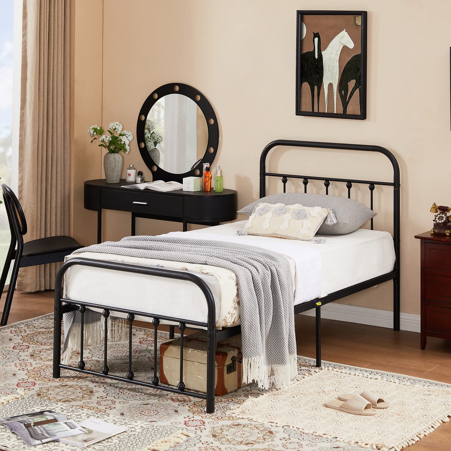Twin Size Iron Bed Frame, HSUNNS Black Twin Size Metal Bed Frame with Headboard & Footboard, Heavy Duty Metal Platform Bed Frame Twin Size, No Box Spring Needed, 300lbs Weight Capacity