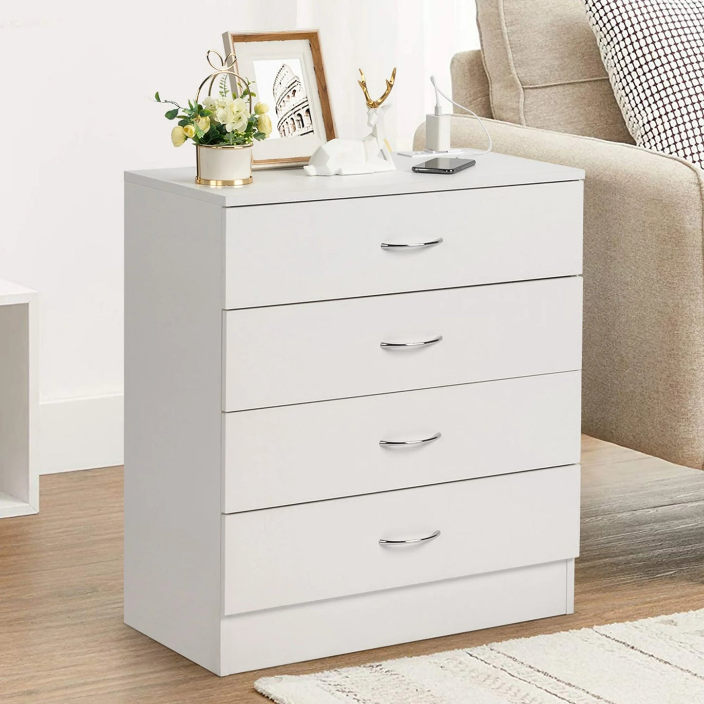 HSUNNS White 4 Drawer Dresser with USB Ports, PB Wood Simple Chest of Drawers with Outlet for Living Room, Closet, Hallway, Nursery, Modern 4-Drawer Storage Cabinet Nightstand, White